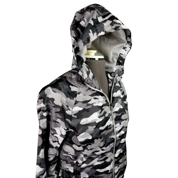 Mountain Club Camo Jacket Black white‎ Women's Size MEDIUM (US Small), NWT - Picture 4 of 15